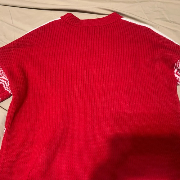 True Craft Red Sweater with White Hearts - Picture 7 of 9